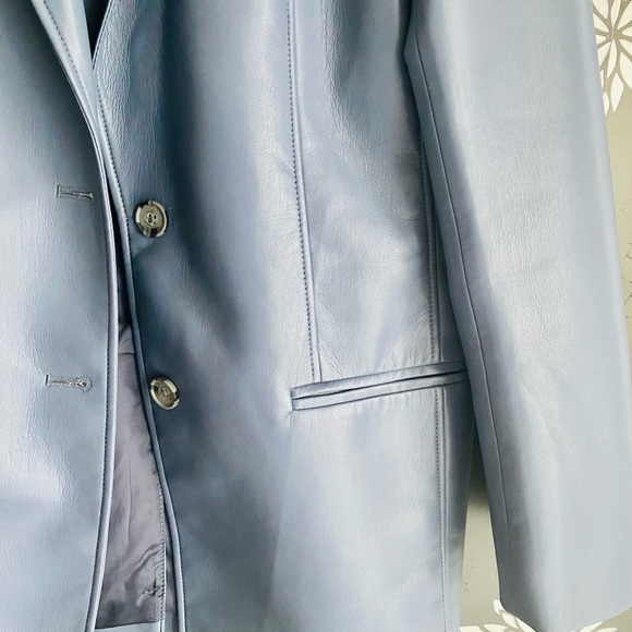 Aritzia smith leather blazer - Picture 4 of 5